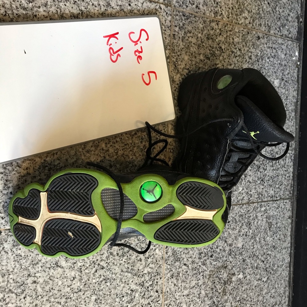 Kids Sneakers Size 5